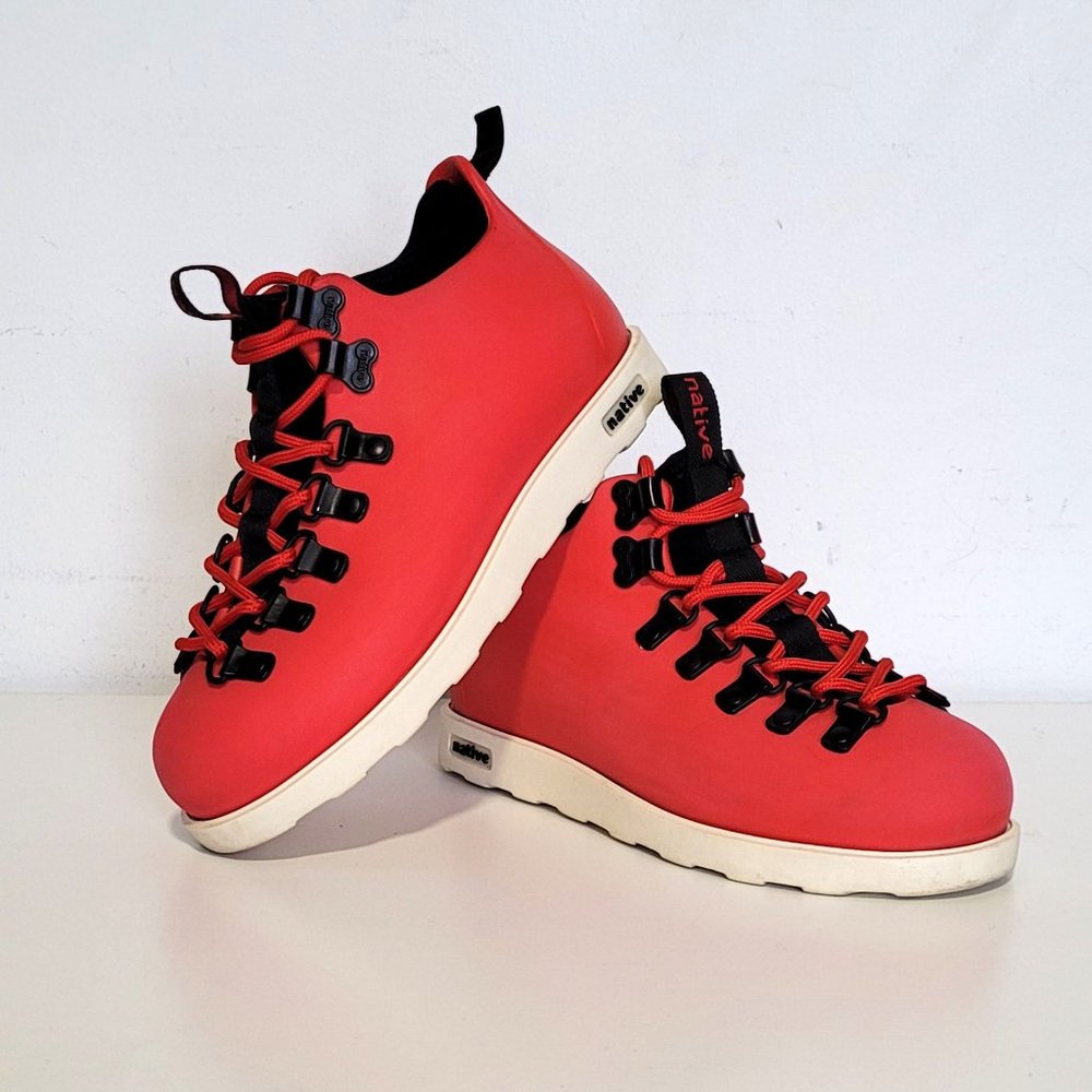 SOLD Native - Red Fitzsimmons Citylite Ankle Boots - Size 5
